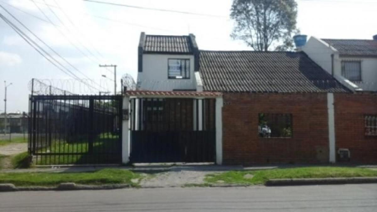 4 bedrooms House in Medellin, Colombia No. 3323