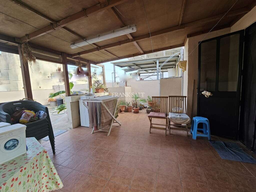 Мезонет с 3 спальнями в Таршин, Мальта № 1945