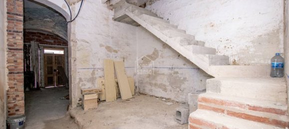 Apartamento de 2 dormitorios en Mahon, Spain No. 1436 6