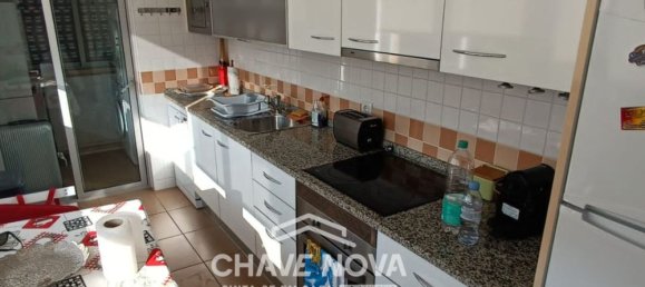 Квартира с 2 спальнями в Картейра, Португалия № 63605 6