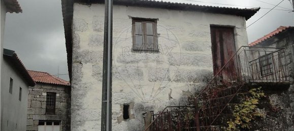 2 Schlafzimmer Haus in Rossas, Portugal, Nr. 42363 6