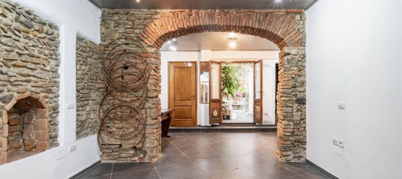 5غرفة شقة في Florence, Italy رقم 214655 30