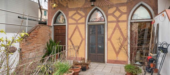 5غرفة شقة في Florence, Italy رقم 214655 21