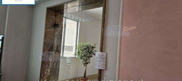 Apartamento de 3 divisões em Rome, Italy N.º 30751 17