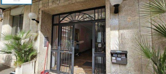 Apartamento de 3 divisões em Rome, Italy N.º 30751 15