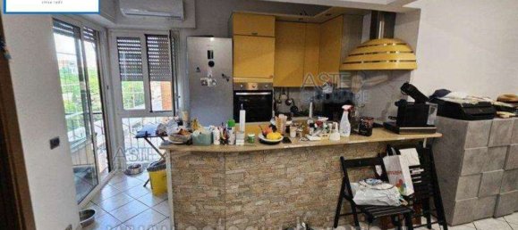 Apartamento de 3 divisões em Rome, Italy N.º 30751 3