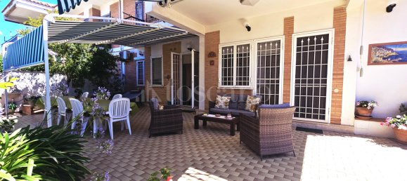 3-salle Appartement à Ardea, Italy No. 285123 2