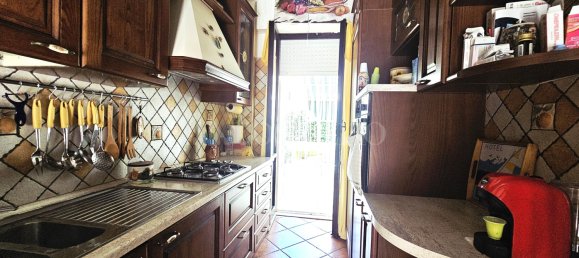 3-salle Appartement à Ardea, Italy No. 285123 18