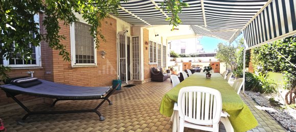 3-salle Appartement à Ardea, Italy No. 285123 6