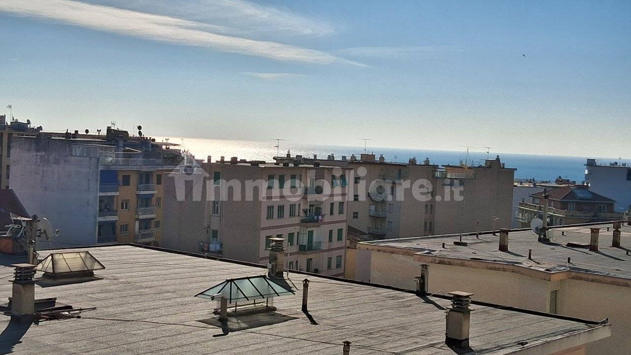1 غرف نوم شقة في Sanremo, Italy رقم 398901