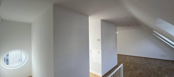 2 rooms Duplex in Hernals, Austria No. 57391 16