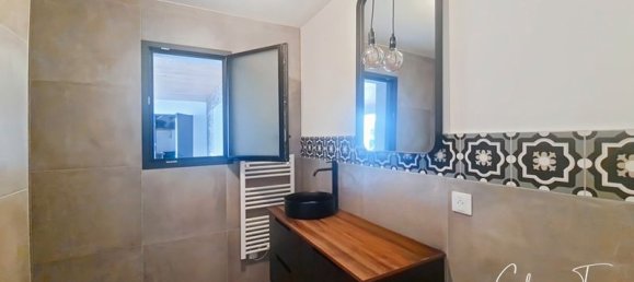 3 bedrooms House in Marans, France No. 98279 3