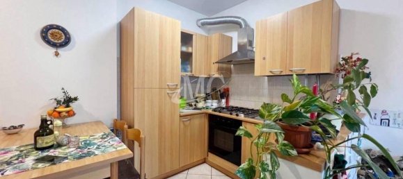 3 rooms Apartment in Rovereto, Italy No. 230927 6