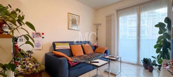 3 rooms Apartment in Rovereto, Italy No. 230927 3