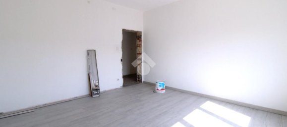 4 Schlafzimmer Wohnung in Venice, Italy, Nr. 331564 9