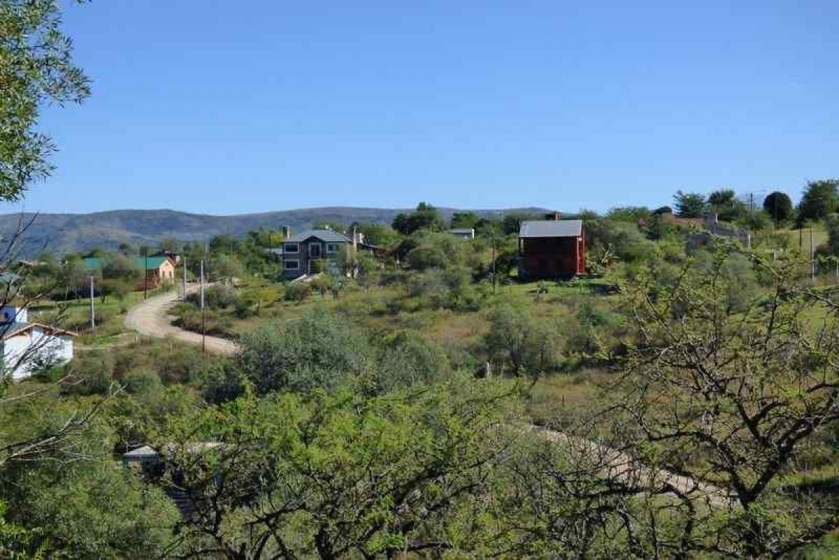  Land in Cordoba, Argentina No. 42138