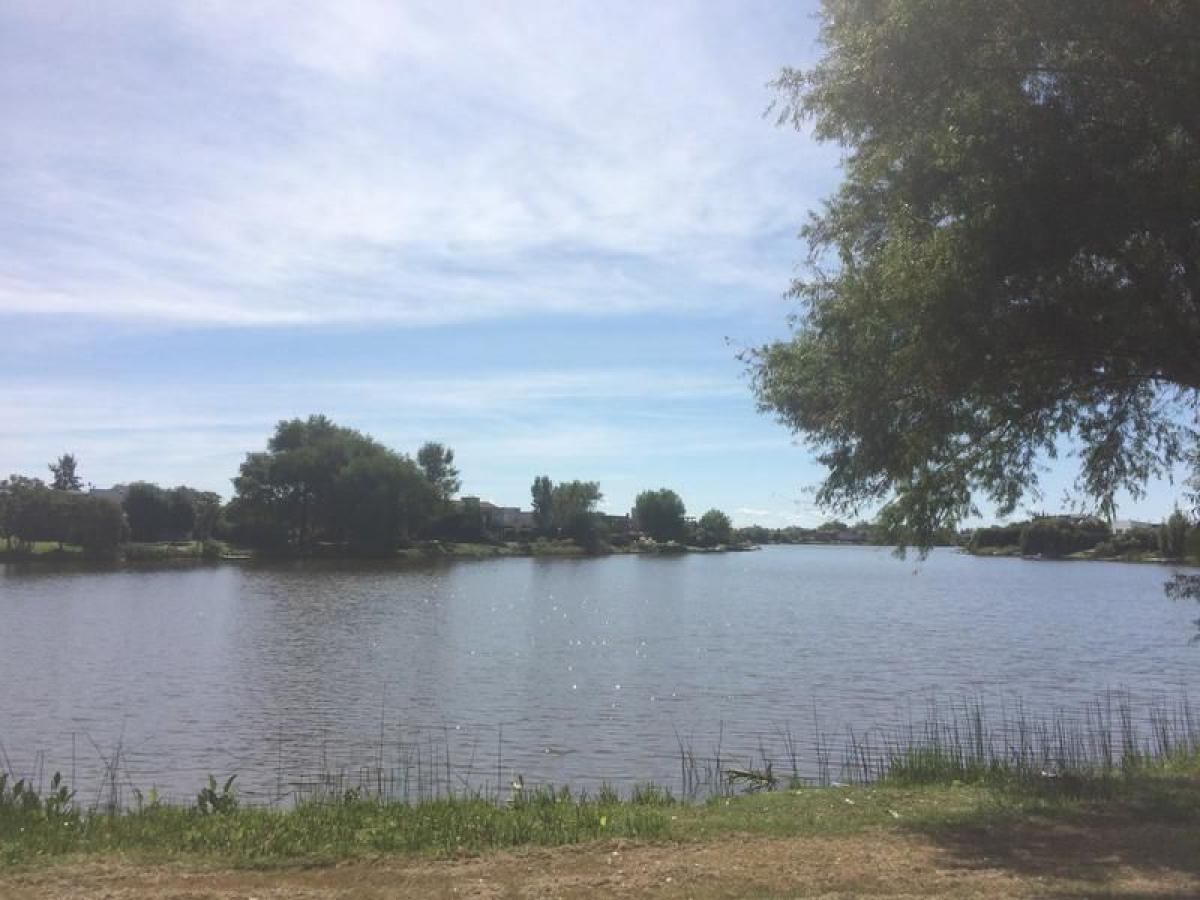 Terrain à Tigre, Argentina No. 119605