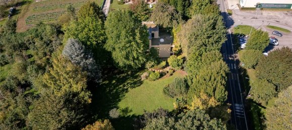 5 bedrooms Villa in Bregnano, Italy No. 139011 50