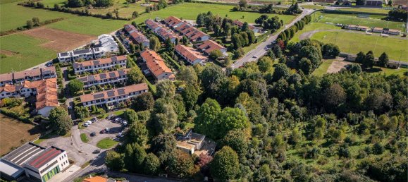 5 bedrooms Villa in Bregnano, Italy No. 139011 5