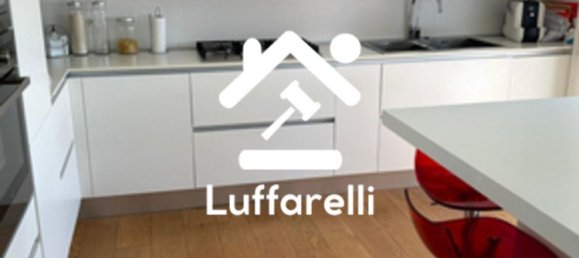 7 rooms Apartment in Meda, Italy No. 7711 3