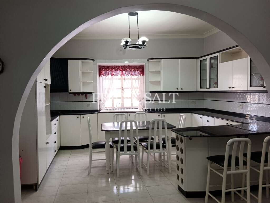 Мезонет с 3 спальнями в Мсида, Мальта № 4776