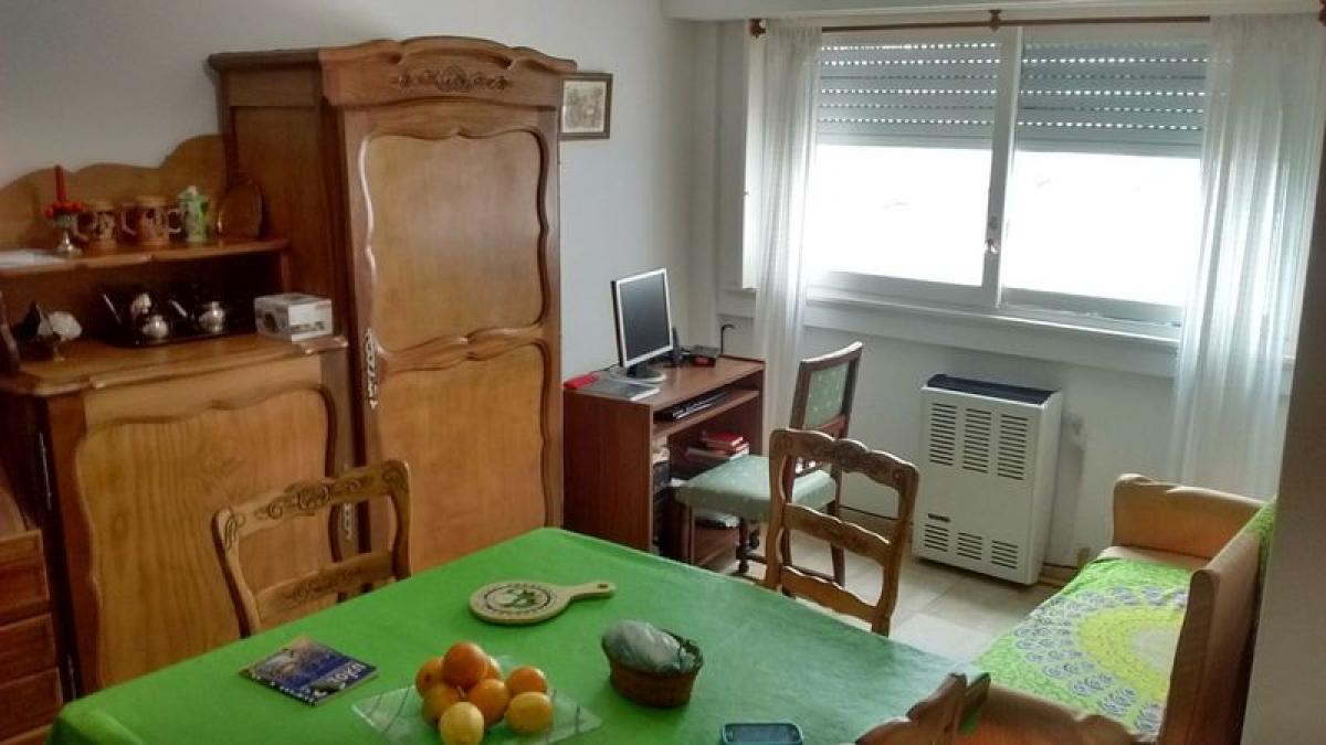 Apartamento de 2 dormitorios en Mar del Plata, Argentina No. 66761