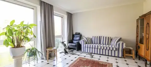 5-salle Appartement à Essen, Germany No. 60150 32