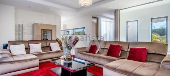 2 bedrooms House in Lagos, Portugal No. 130599 12