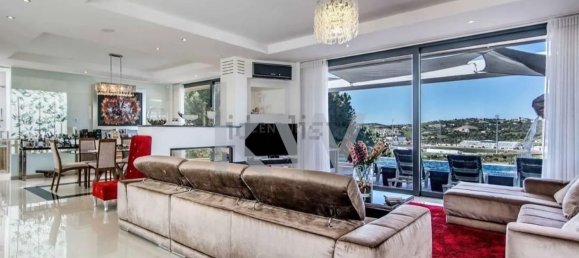 2 bedrooms House in Lagos, Portugal No. 130599 4