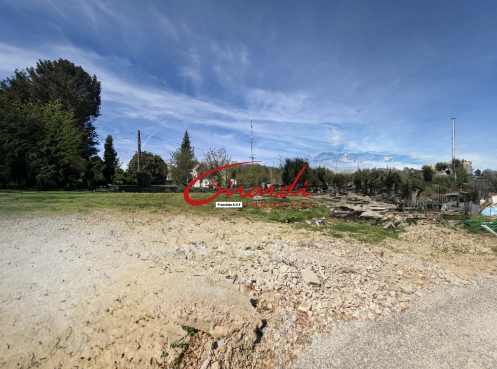 Terreno en Riedisheim, France No. 89244