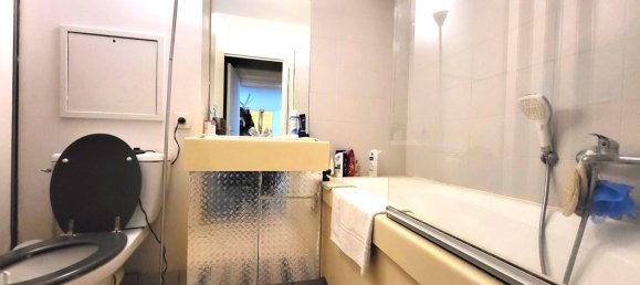 Apartamento de 1 dormitorio en Puteaux, France No. 151704 6