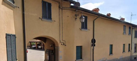 4 rooms Apartment in Sirone, Italy No. 1723 10