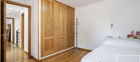 4 chambres Maison à Cobena, Spain No. 187306 35