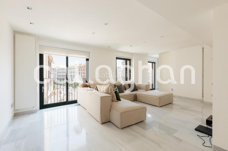 4 bedrooms Duplex in Valencia, Spain No. 137896