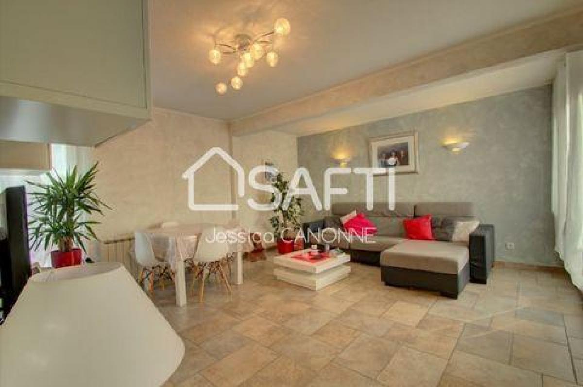 Apartamento de 2 dormitorios en Frejus, France No. 6340