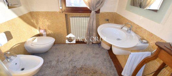3 bedrooms Villa in Padua, Italy No. 173412 13