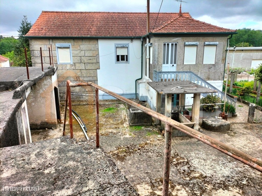 3 bedrooms House in Gondarem, Portugal No. 67066