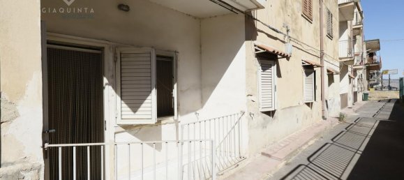 3-Zimmer Wohnung in Palagonia, Italy, Nr. 231014 2