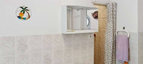 Здание с 6 спальнями в Greiz, Германия № 270184 16