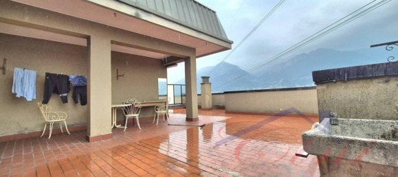 2 bedrooms Penthouse in Olginate, Italy No. 296782 23