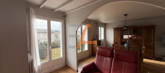 4 Schlafzimmer Villa in Saint-Julien-Chapteuil, France, Nr. 203744 5