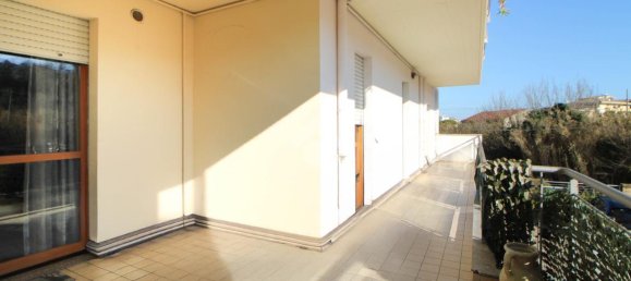 Apartamento de 4 divisões em Pescara, Italy N.º 238282 7
