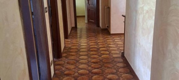 4-Zimmer Wohnung in L'Aquila, Italy, Nr. 37085 13