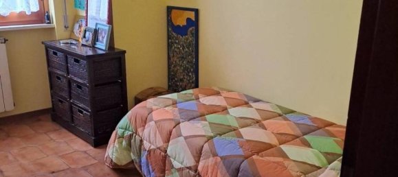 4-Zimmer Wohnung in L'Aquila, Italy, Nr. 37085 7