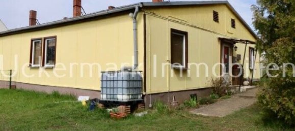 Casa de 7 habitaciónes en Uckermark, Germany No. 17768 4