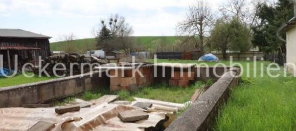 Casa de 7 habitaciónes en Uckermark, Germany No. 17768 33