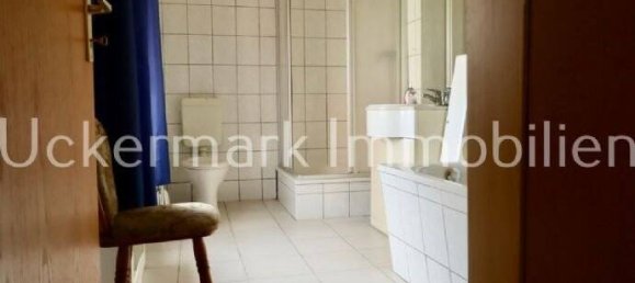 Casa de 7 habitaciónes en Uckermark, Germany No. 17768 13