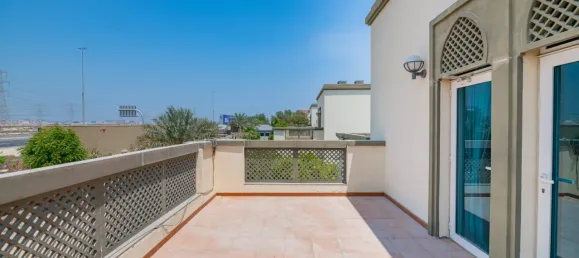 4 Schlafzimmer Villa in Jumeirah Park, UAE, Nr. 106188 14