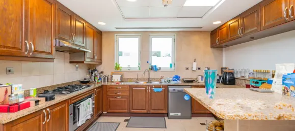 4 Schlafzimmer Villa in Jumeirah Park, UAE, Nr. 106188 5