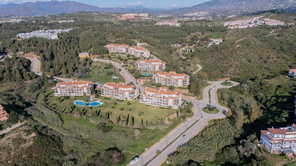 Квартира с 3 спальнями в Михас, Испания № 183729